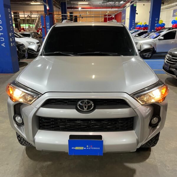Toyota 4Runner<br>2018<br>163.890.000 - Imagen 2