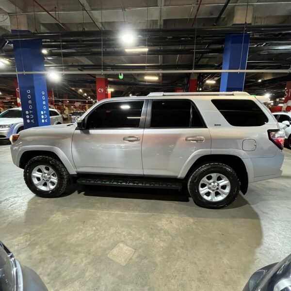 Toyota 4Runner<br>2018<br>163.890.000 - Imagen 8
