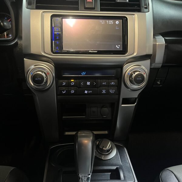 Toyota 4Runner<br>2018<br>163.890.000 - Imagen 11