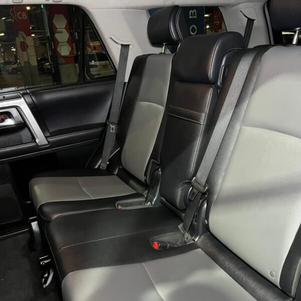 Toyota 4Runner<br>2018<br>163.890.000 - Imagen 17