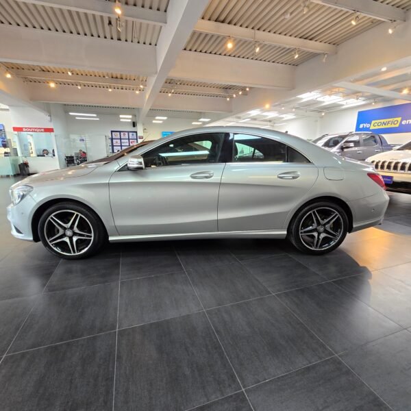 Mercedes Benz Cla180<br>2016<br>73.890.000 - Imagen 8
