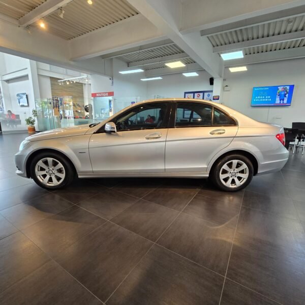 Mercedes Benz C180<br>2012<br>54.830.000 - Imagen 8