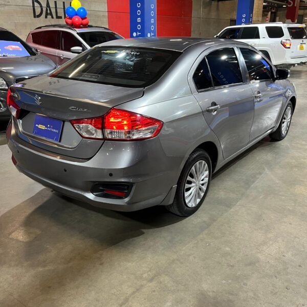 Suzuki Ciaz<br>2015<br>27.890.000 - Imagen 5