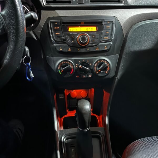 Suzuki Ciaz<br>2015<br>27.890.000 - Imagen 11