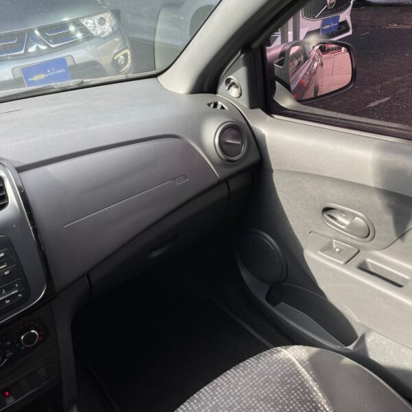 Renault Sandero Life<br>2021<br>46.890.000 - Imagen 11