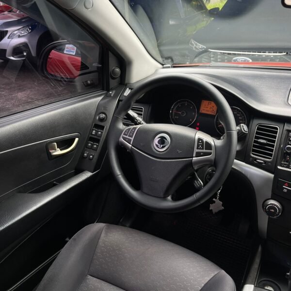 Ssangyong Korando<br>2012<br>37.640.000 - Imagen 9