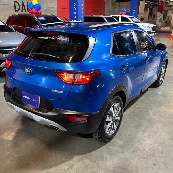 Kia Stonic<br>2022<br>74.730.000 - Imagen 5