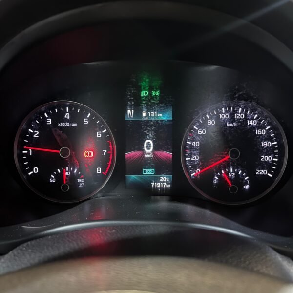 Kia Stonic<br>2022<br>74.730.000 - Imagen 9