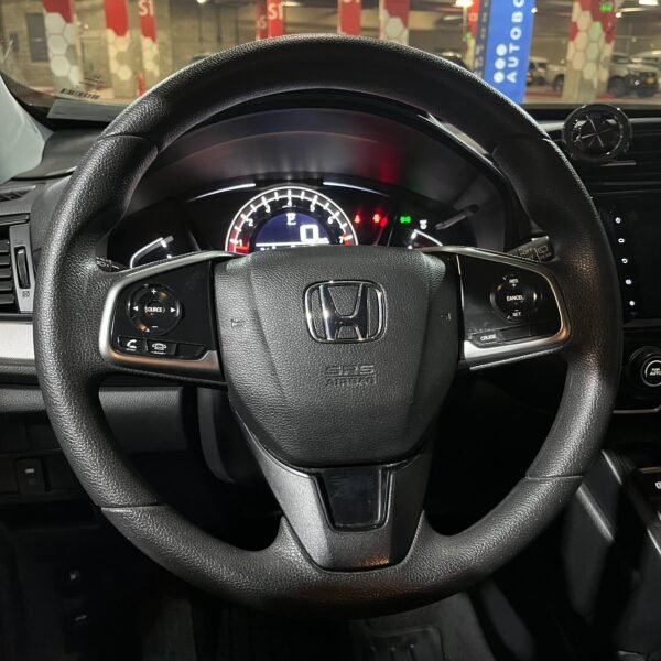 Honda CR-V<br>2019<br>89.890.000 - Imagen 9