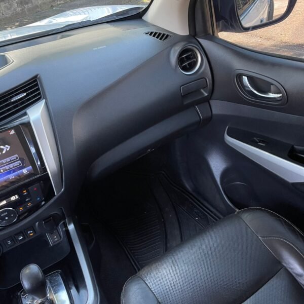 Nissan Np300 Frontier<br>2021<br>145.890.000 - Imagen 16