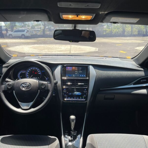 Toyota Yaris<br>2022<br>69.990.000 - Imagen 13