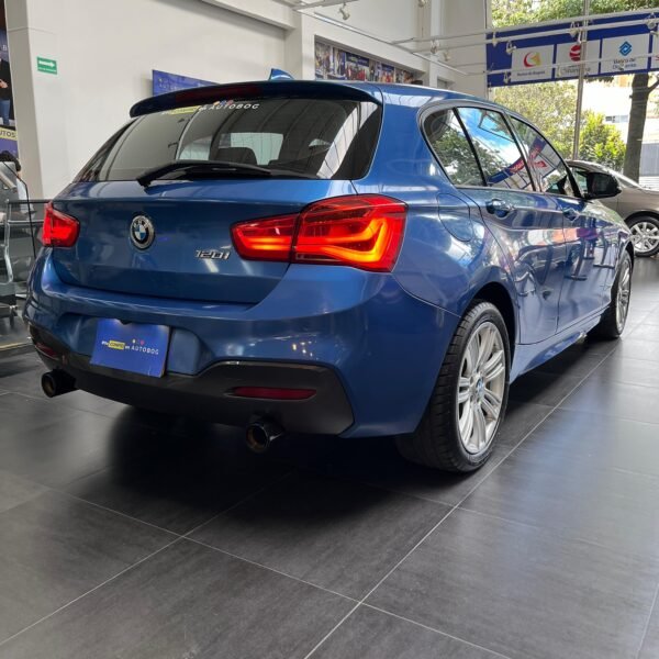 BMW 120i<br>2016<br>73.890.000 - Imagen 5
