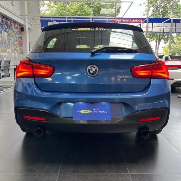 BMW 120i<br>2016<br>73.890.000 - Imagen 7