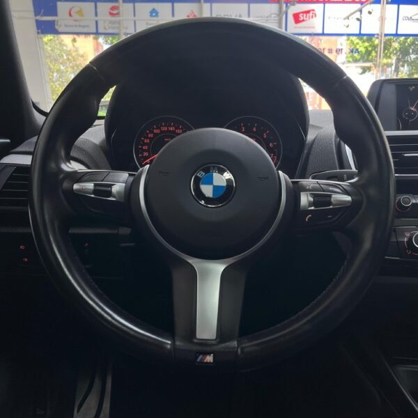 BMW 120i<br>2016<br>73.890.000 - Imagen 10