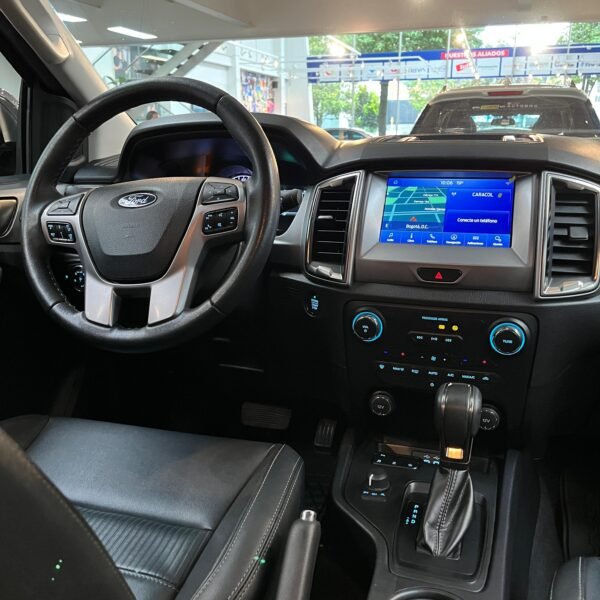 Ford Ranger Limited<br>2023<br>174.990.000 - Imagen 7