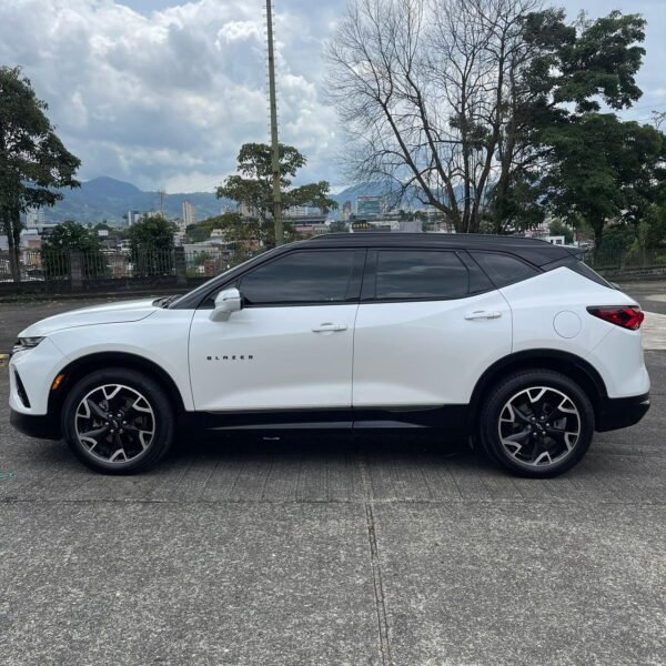 Chevrolet Blazer<br>2022<br>115.890.000 - Imagen 8