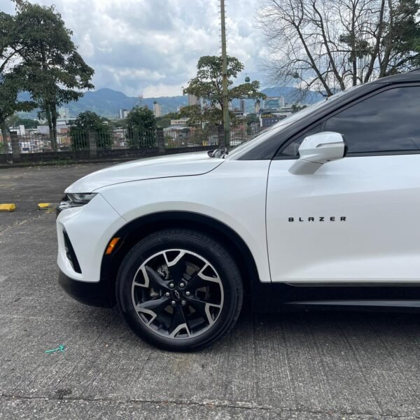 Chevrolet Blazer<br>2022<br>115.890.000 - Imagen 9