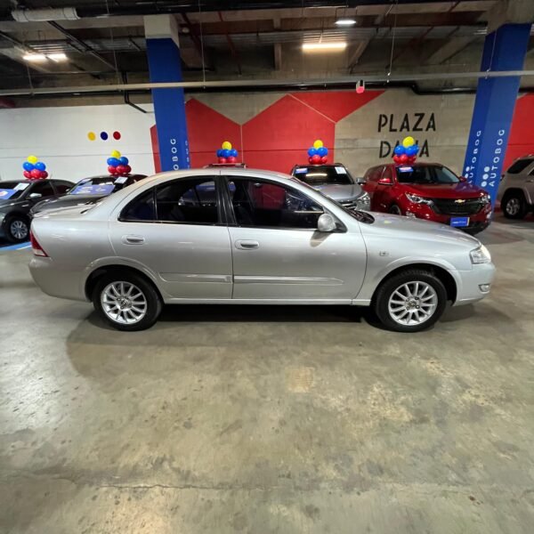 Renault Scala<br>2011<br>24.890.000 - Imagen 4