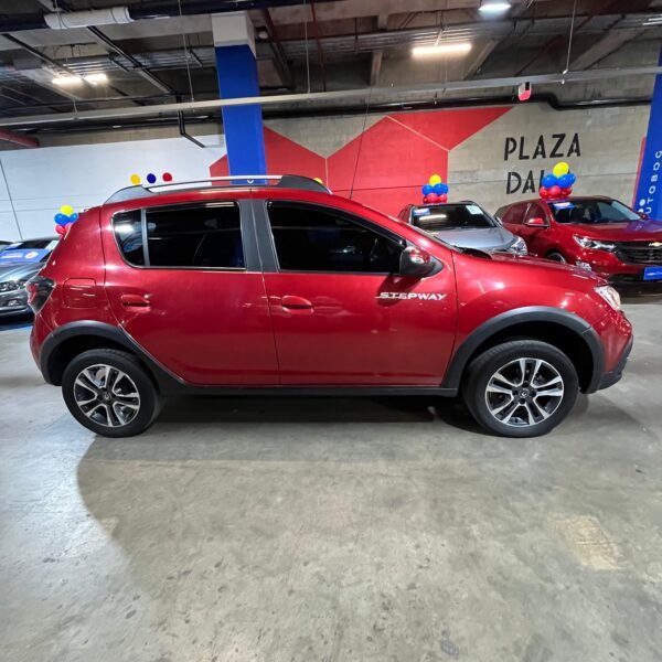Renault Stepway<br>2023<br>68.990.000 - Imagen 4