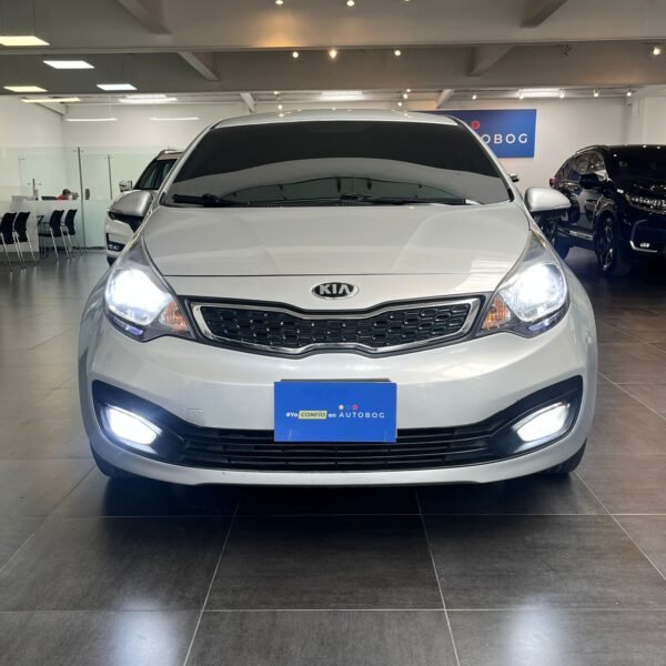 Kia Rio Spice UB EX<br>2015<br>42.980.000 - Imagen 2
