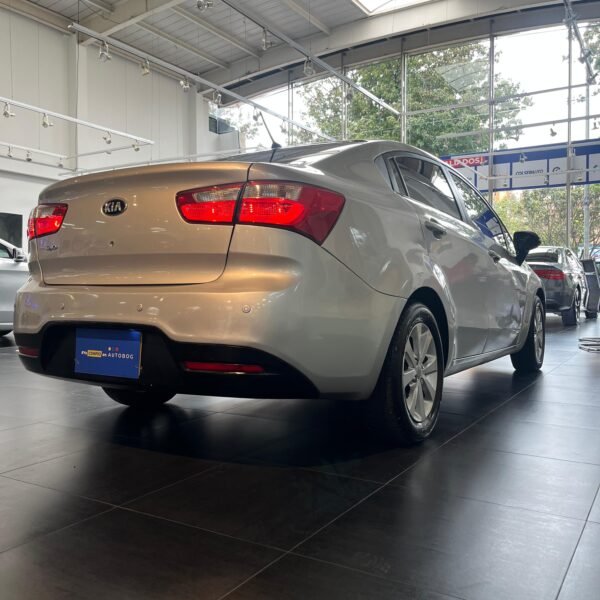 Kia Rio Spice UB EX<br>2015<br>42.980.000 - Imagen 17
