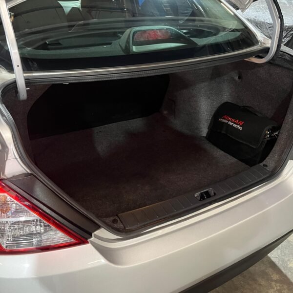 Nissan Versa<br>2020<br>52.890.000 - Imagen 11
