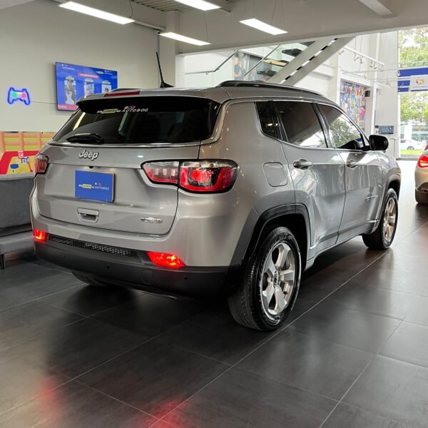 Jeep Compass<br>2019<br>77.890.000 - Imagen 4