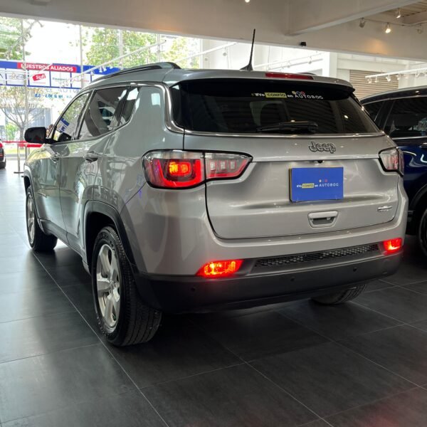 Jeep Compass<br>2019<br>77.890.000 - Imagen 6