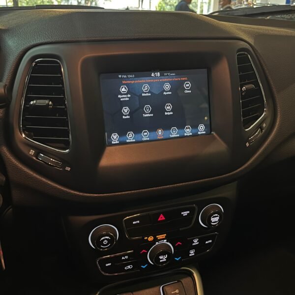 Jeep Compass<br>2019<br>77.890.000 - Imagen 8