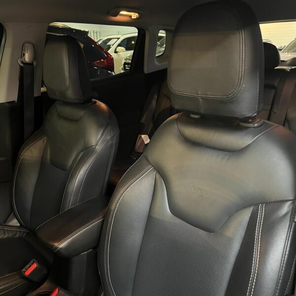 Jeep Compass<br>2019<br>77.890.000 - Imagen 12