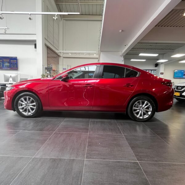 Mazda 3<br>2020<br>79.890.000 - Imagen 8