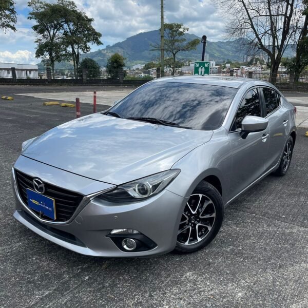 Mazda 3<br>2015<br>61.890.000
