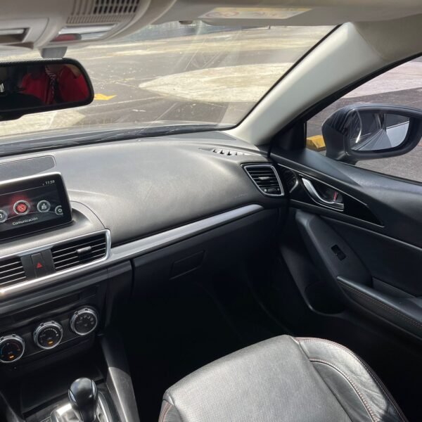 Mazda 3<br>2015<br>61.890.000 - Imagen 19