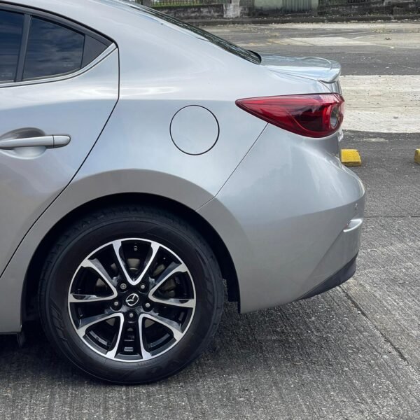 Mazda 3<br>2015<br>61.890.000 - Imagen 9