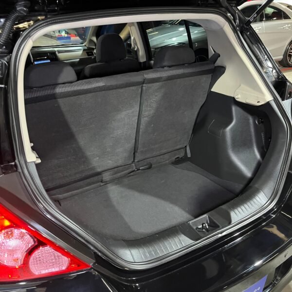 Nissan Tiida<br>2012<br>31.890.000 - Imagen 21