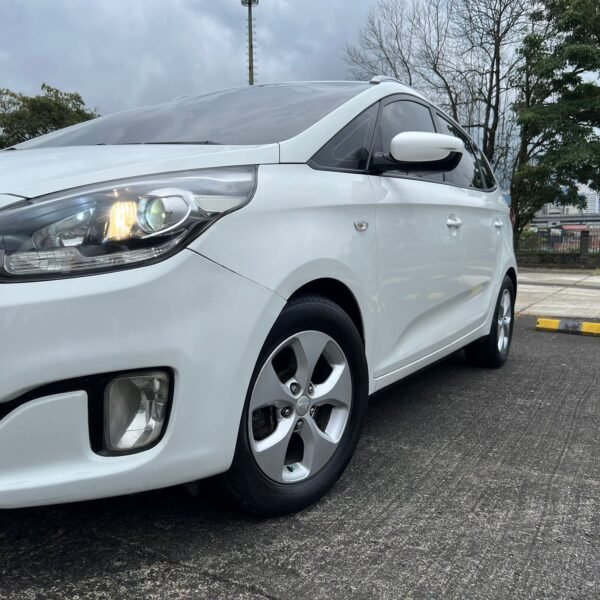 Kia Carens<br>2014<br>46.890.000 - Imagen 9