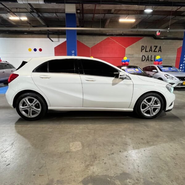 Mercedes Benz A200<br>2016<br>68.790.000 - Imagen 4