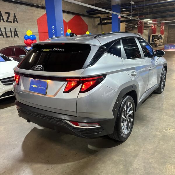 Hyundai Tucson<br>2022<br>103.890.000 - Imagen 5