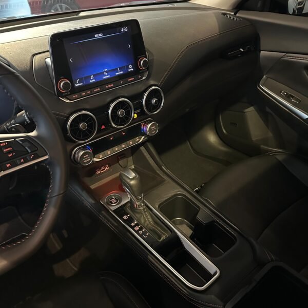 Nissan Sentra<br>2024<br>106.890.000 - Imagen 13