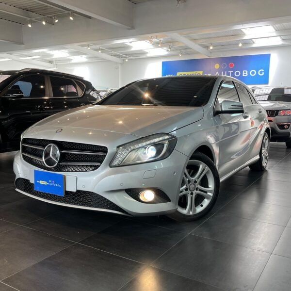 Mercedes Benz A200<br>2015<br>67.890.000