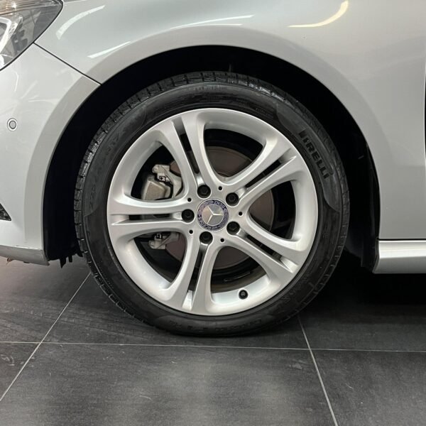 Mercedes Benz A200<br>2015<br>67.890.000 - Imagen 22