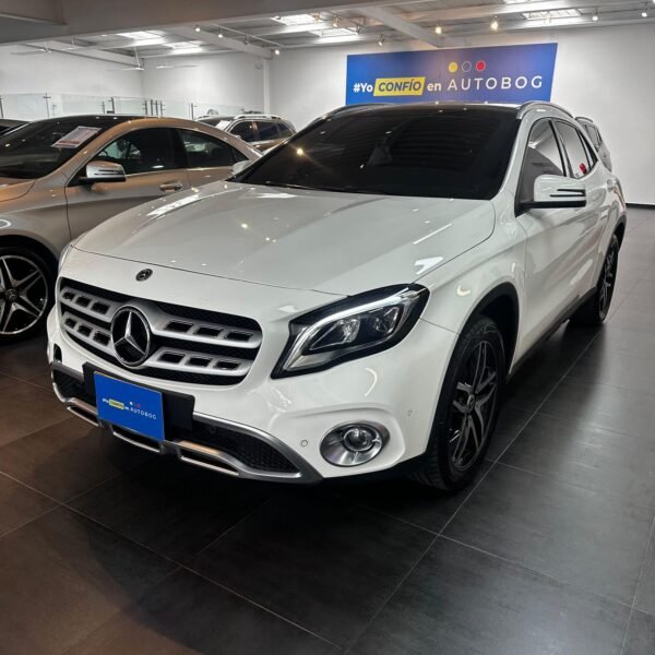 Mercedes Benz GLA200<br>2020<br>102.930.000