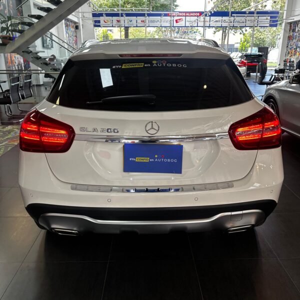 Mercedes Benz GLA200<br>2020<br>102.930.000 - Imagen 5