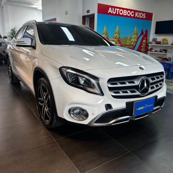 Mercedes Benz GLA200<br>2020<br>102.930.000 - Imagen 3