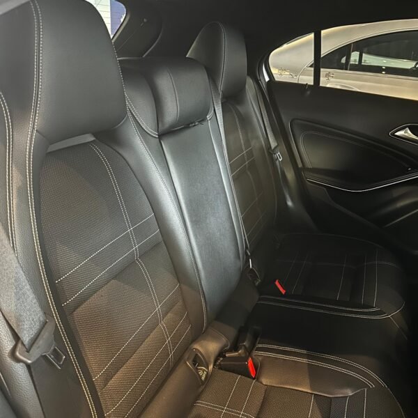 Mercedes Benz A200<br>2015<br>67.890.000 - Imagen 18