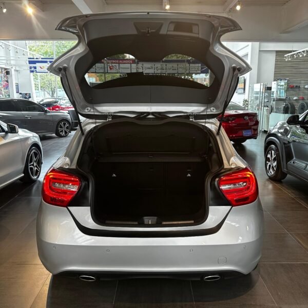 Mercedes Benz A200<br>2015<br>67.890.000 - Imagen 22