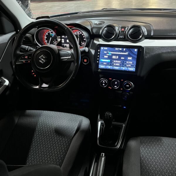 Suzuki Swift<br>2024<br>72.930.000 - Imagen 12
