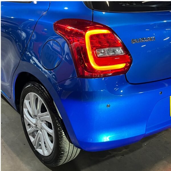 Suzuki Swift<br>2024<br>72.930.000 - Imagen 7