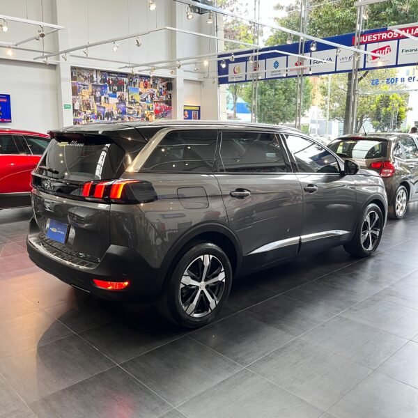 Peugeot 5008<br>2021<br>$112.990.000 - Imagen 5