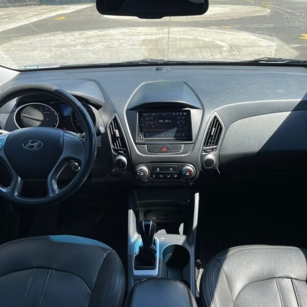 Hyundai Tucson 4x2<br>2016<br>$71.990.000 - Imagen 15